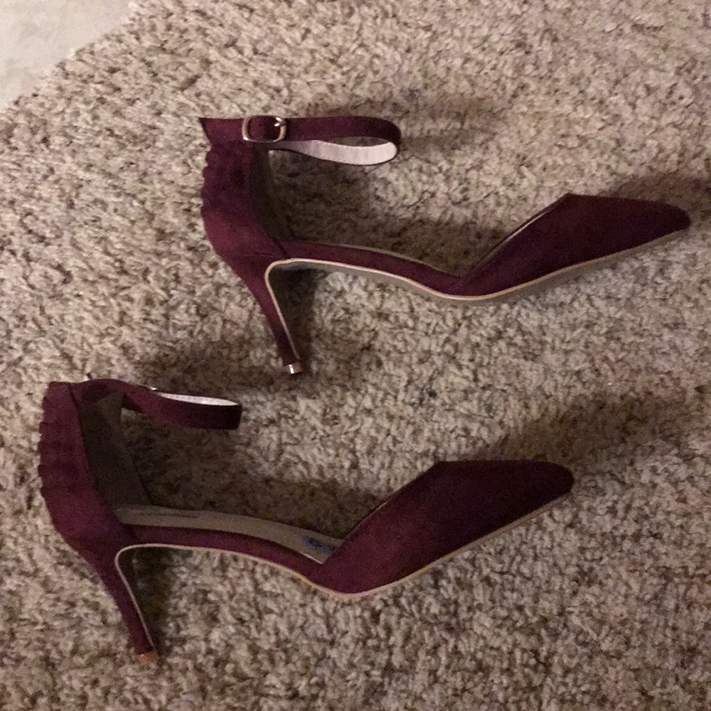 Glaze Slightly Pointed-Toe Faux (Wine) 3” Heels - Picture 1 of 7